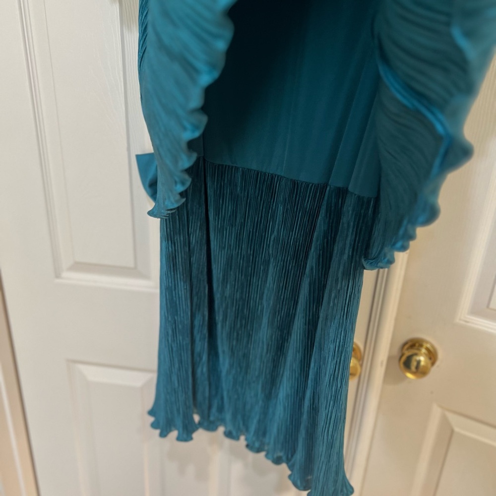 VNG Plisse Tiered Layer Pleated Loose Ruffle Green Dress Mother Of Bride 2XL - Picture 7 of 12